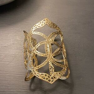 Kendra Scott Cuff